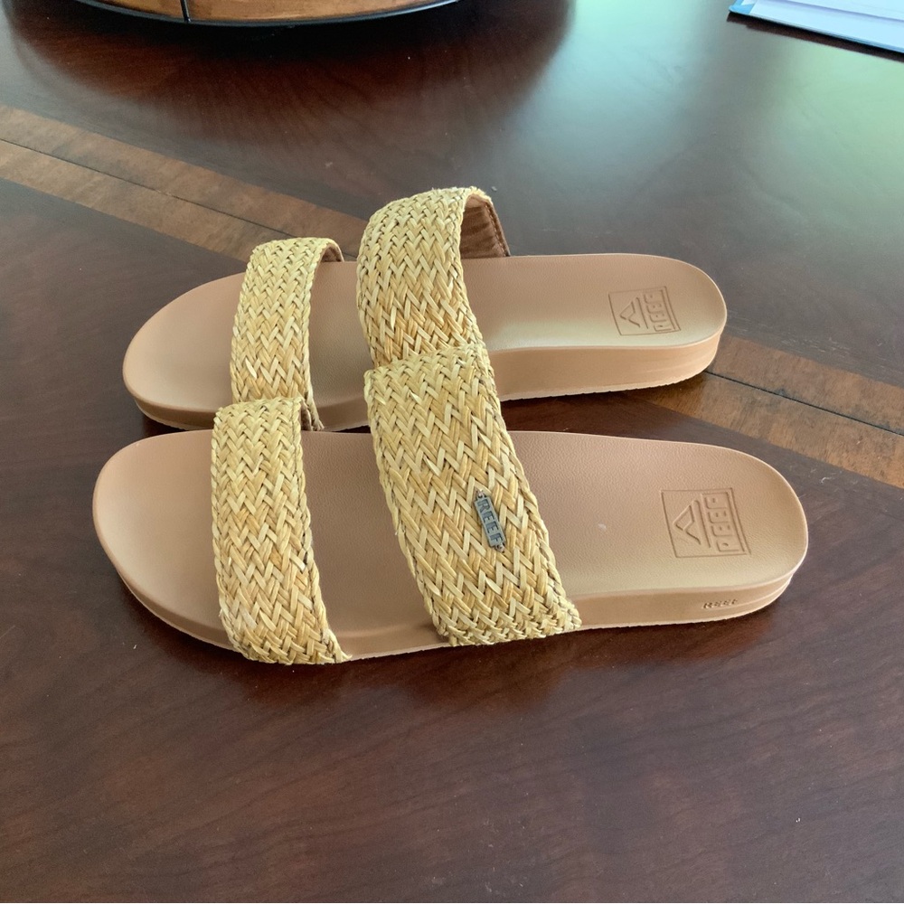 Reef slides